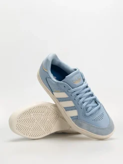adidas Tyshawn Low Shoes