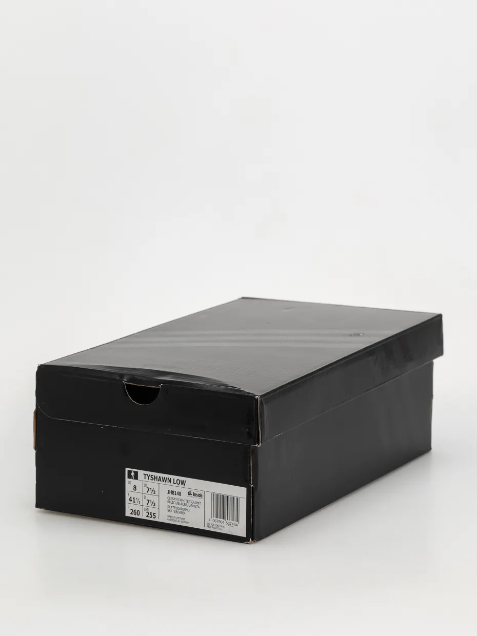 adidas Tyshawn Low Shoes