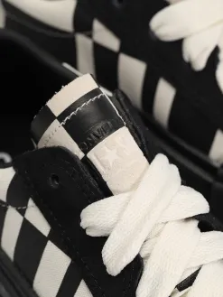 Converse Chuck Taylor All Star Cruise Ox Chucks