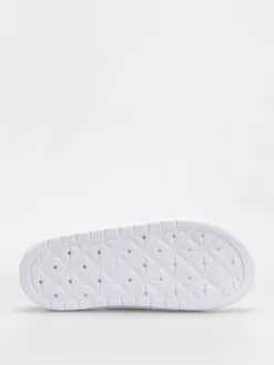 Converse Essential Flip-flops
