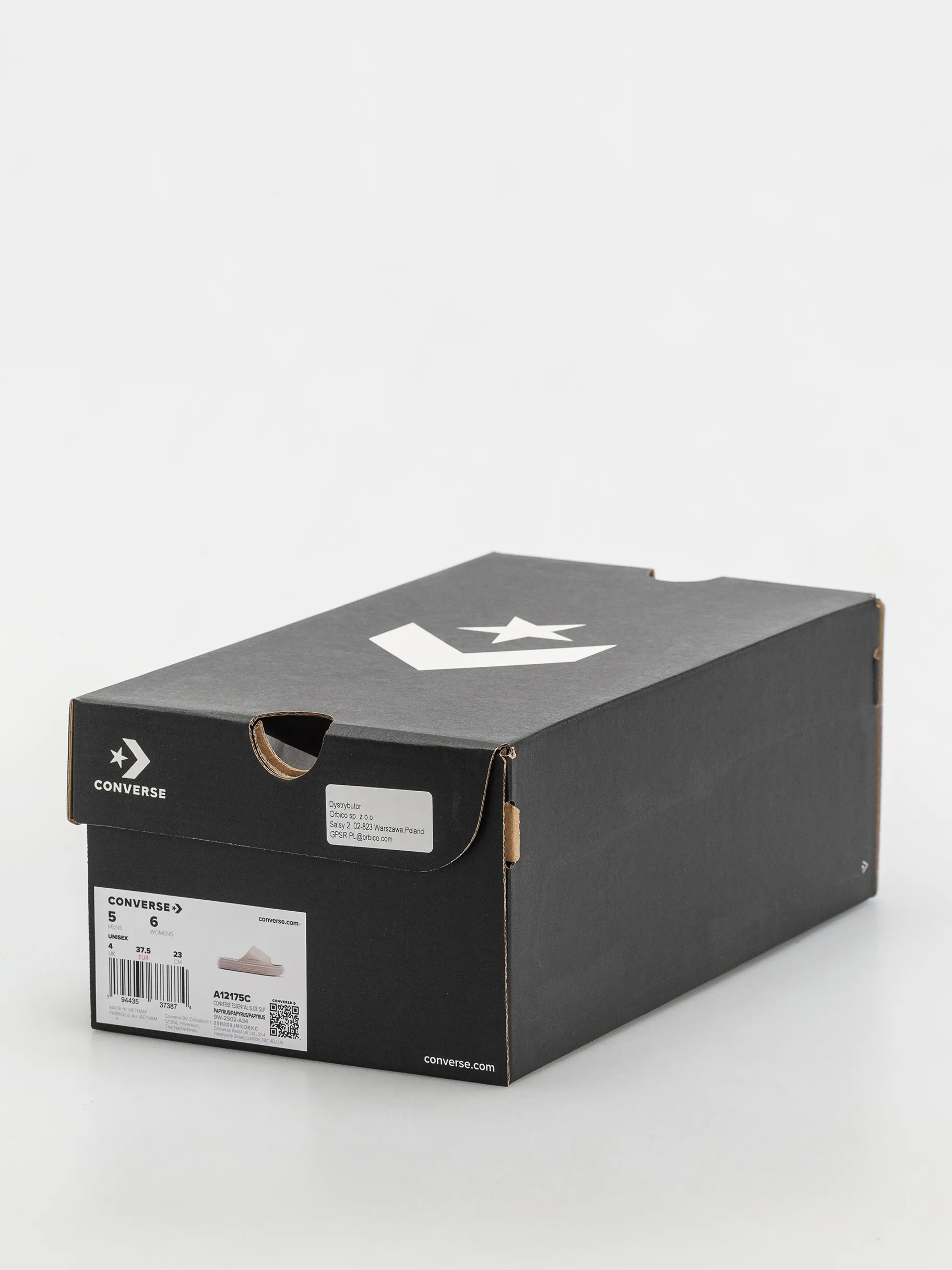 Converse Essential Flip-flops