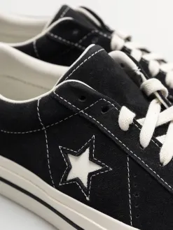 Converse One Star 95 Shoes