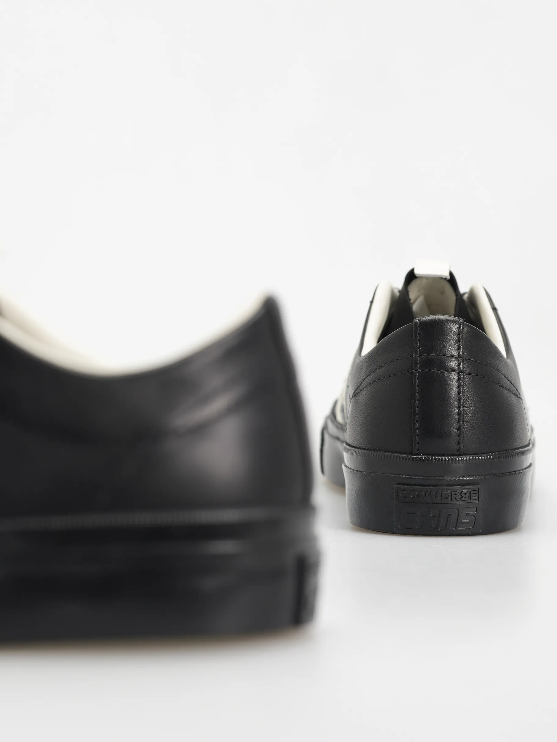 Converse Shoes X Bobby De Keyzer One Star Academy Pro