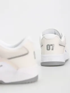 DC Construct Shoes