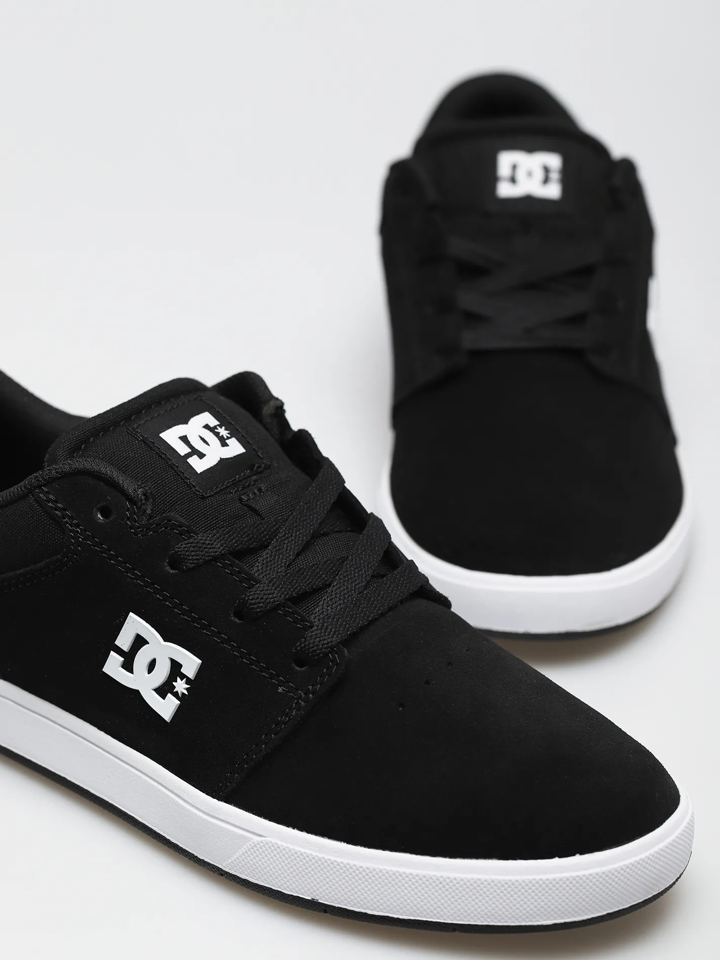 DC Crisis 2 Shoes