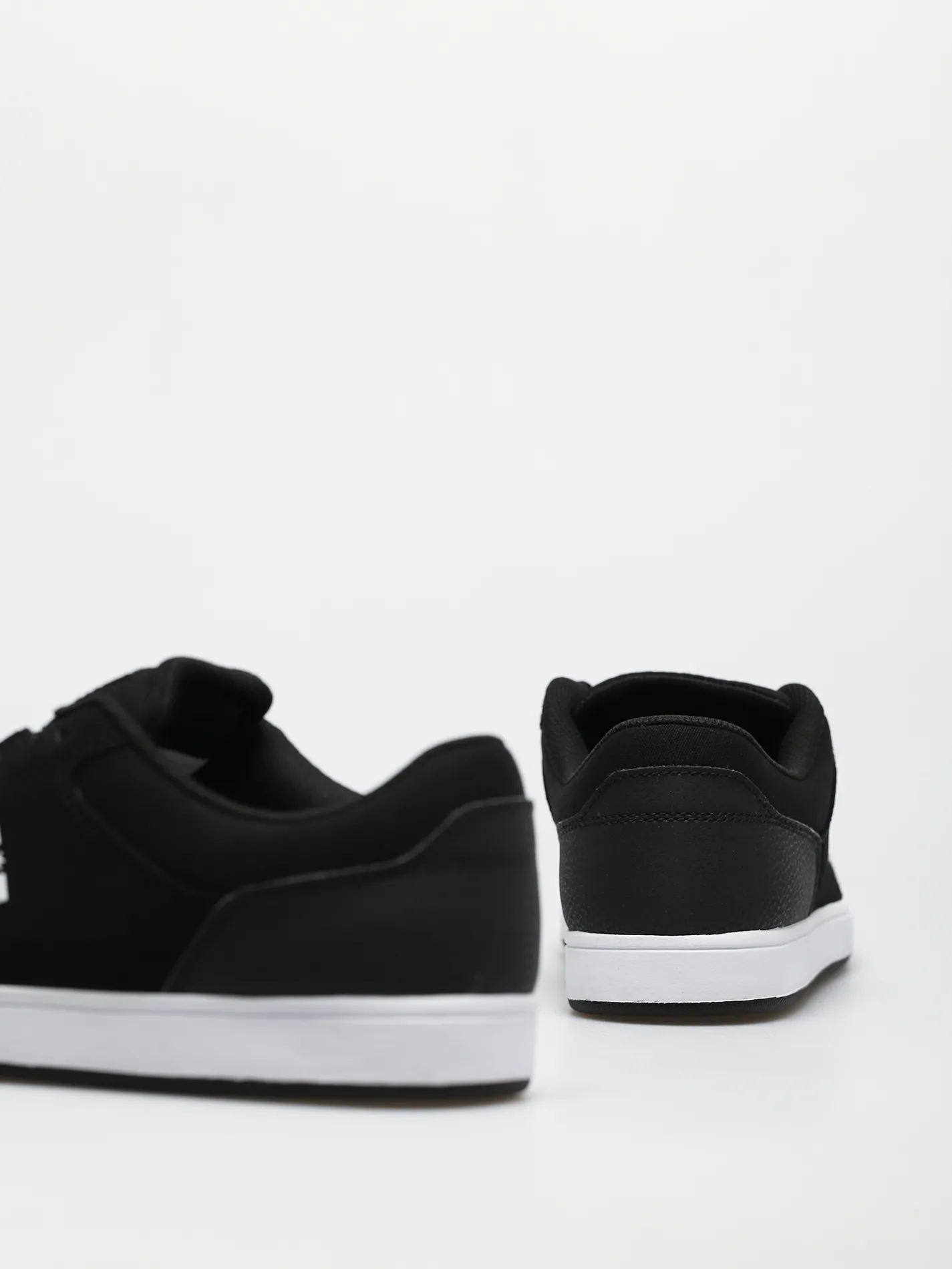 DC Crisis 2 Shoes