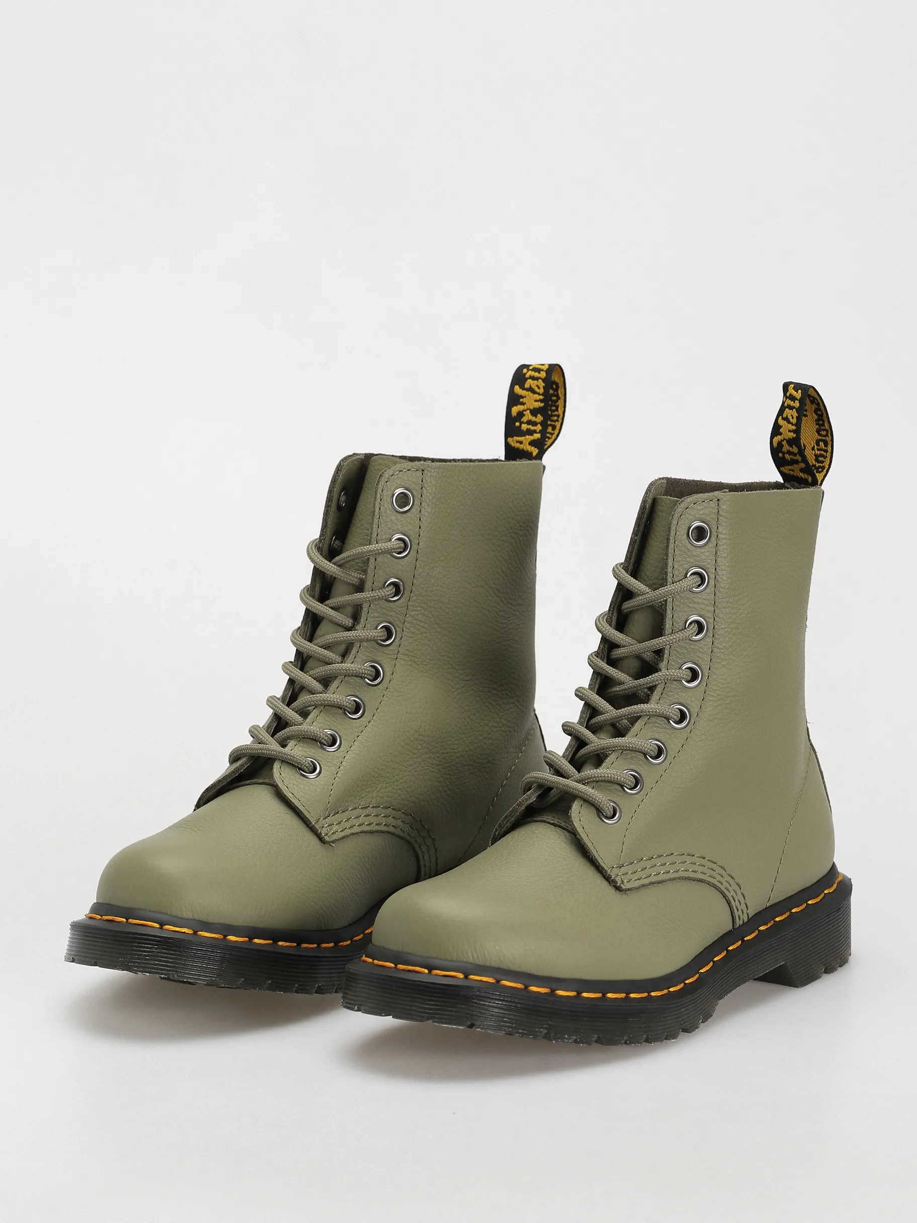Dr. Martens Shoes 1460 Pascal Wmn