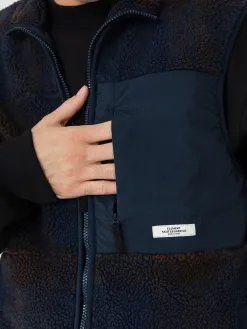 Element Vest Lake Vest Sherpa