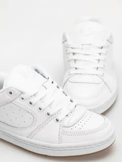 eS Accel Shoes