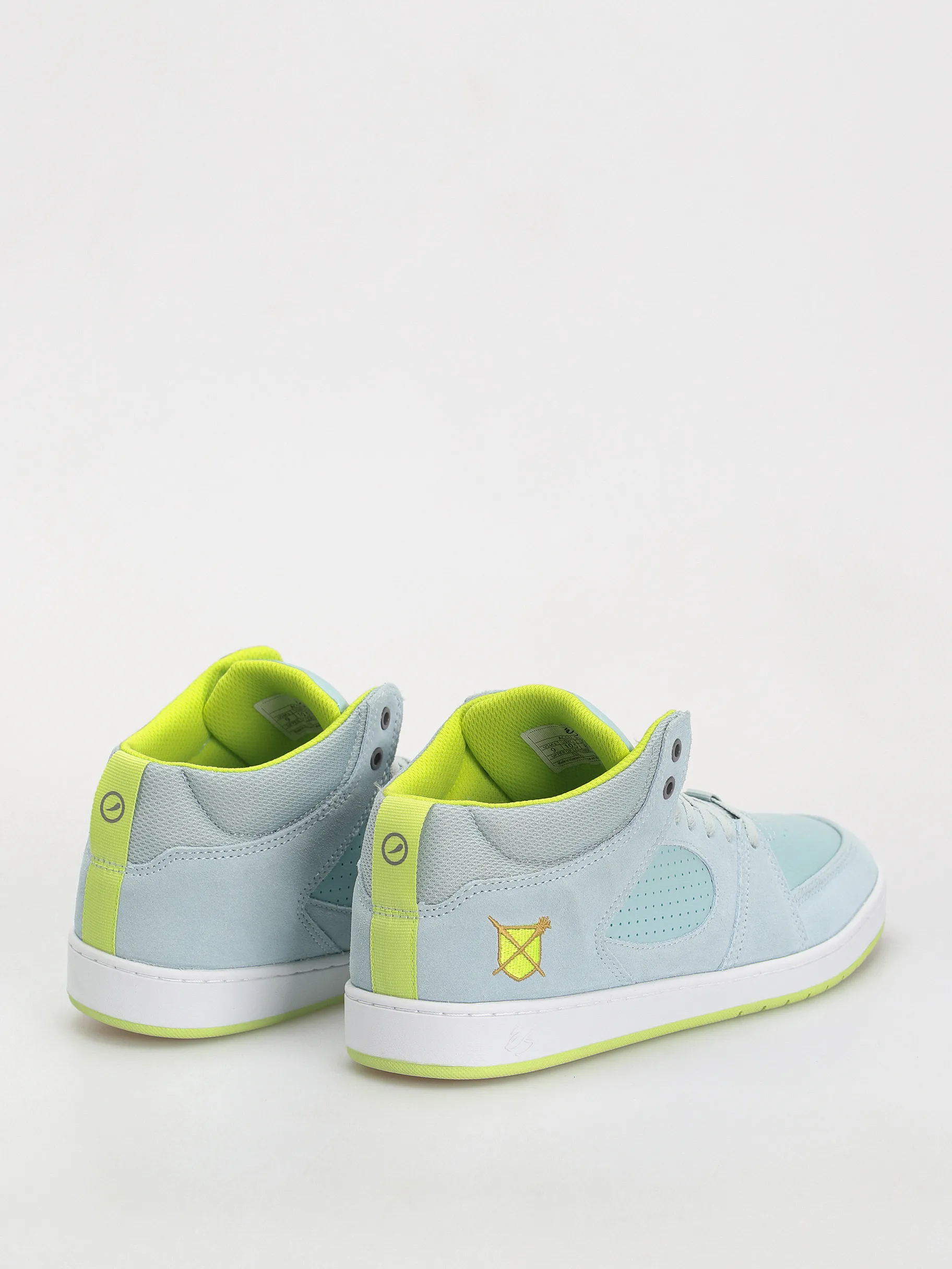 eS Accel Slim Mid Shoes