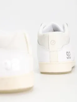 eS Accel Slim Mid Shoes