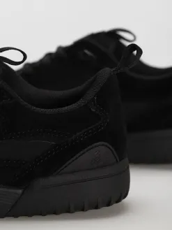 eS Quattro Shoes
