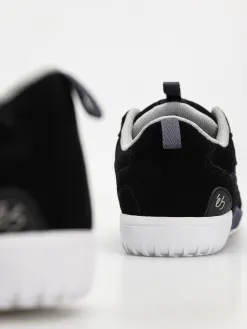 eS Quattro Shoes