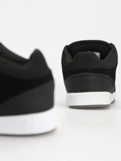 eS Stylus Mid Shoes