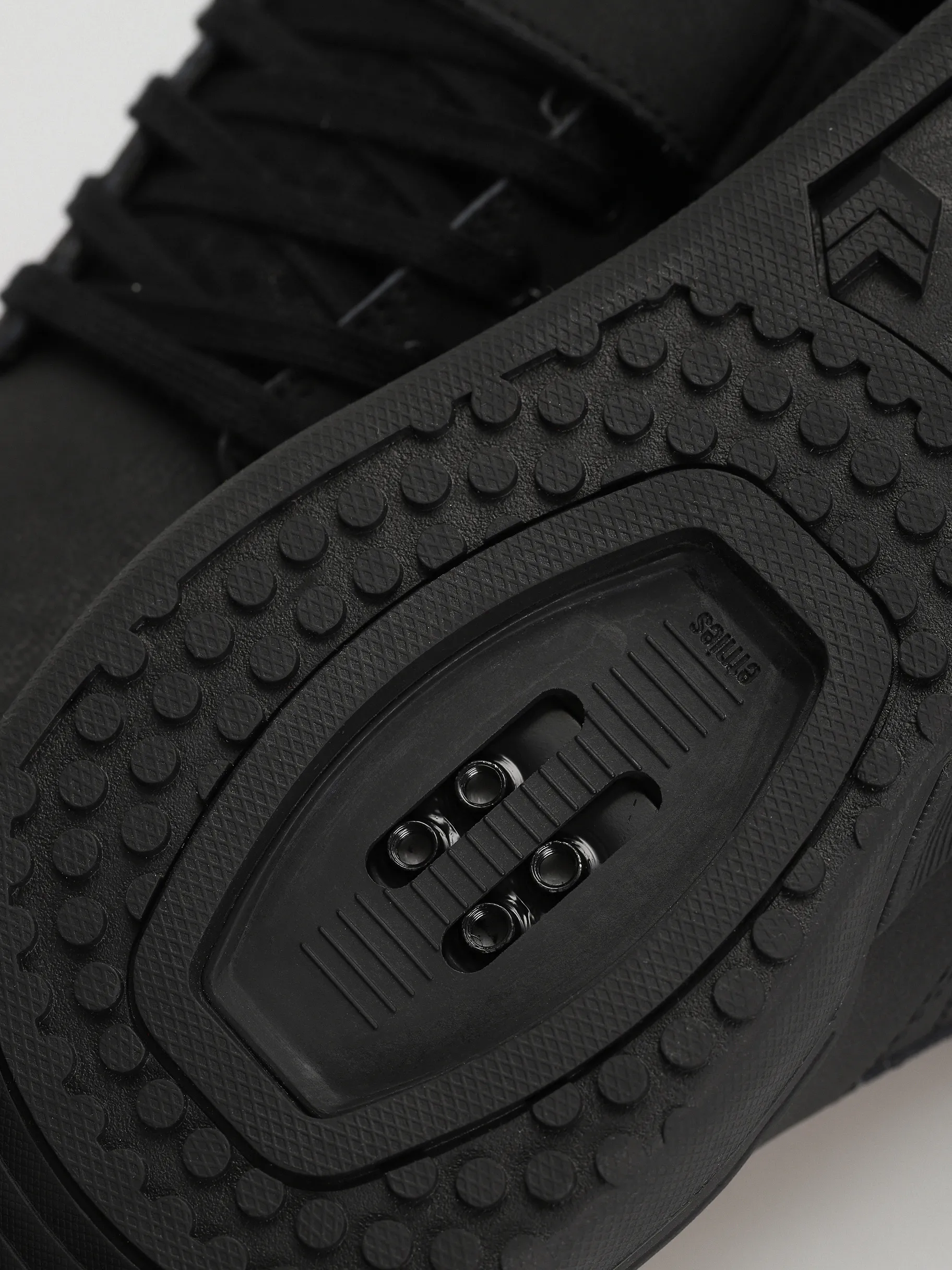 Etnies Camber Clip Shoes