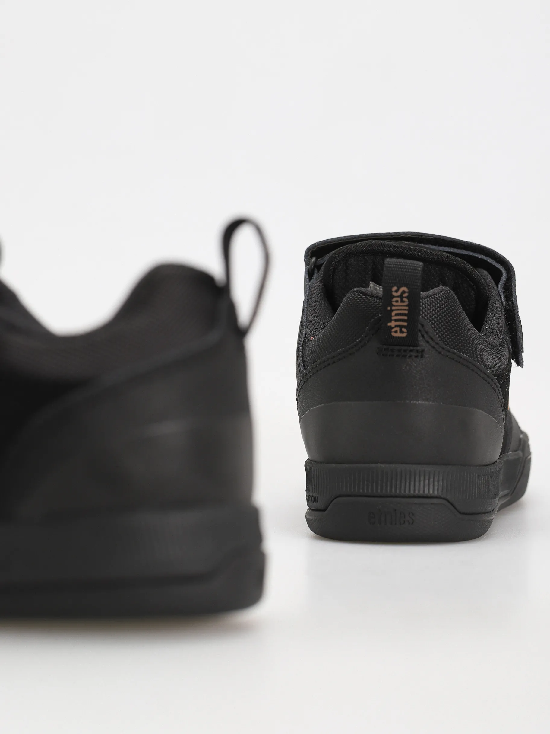 Etnies Camber Clip Shoes