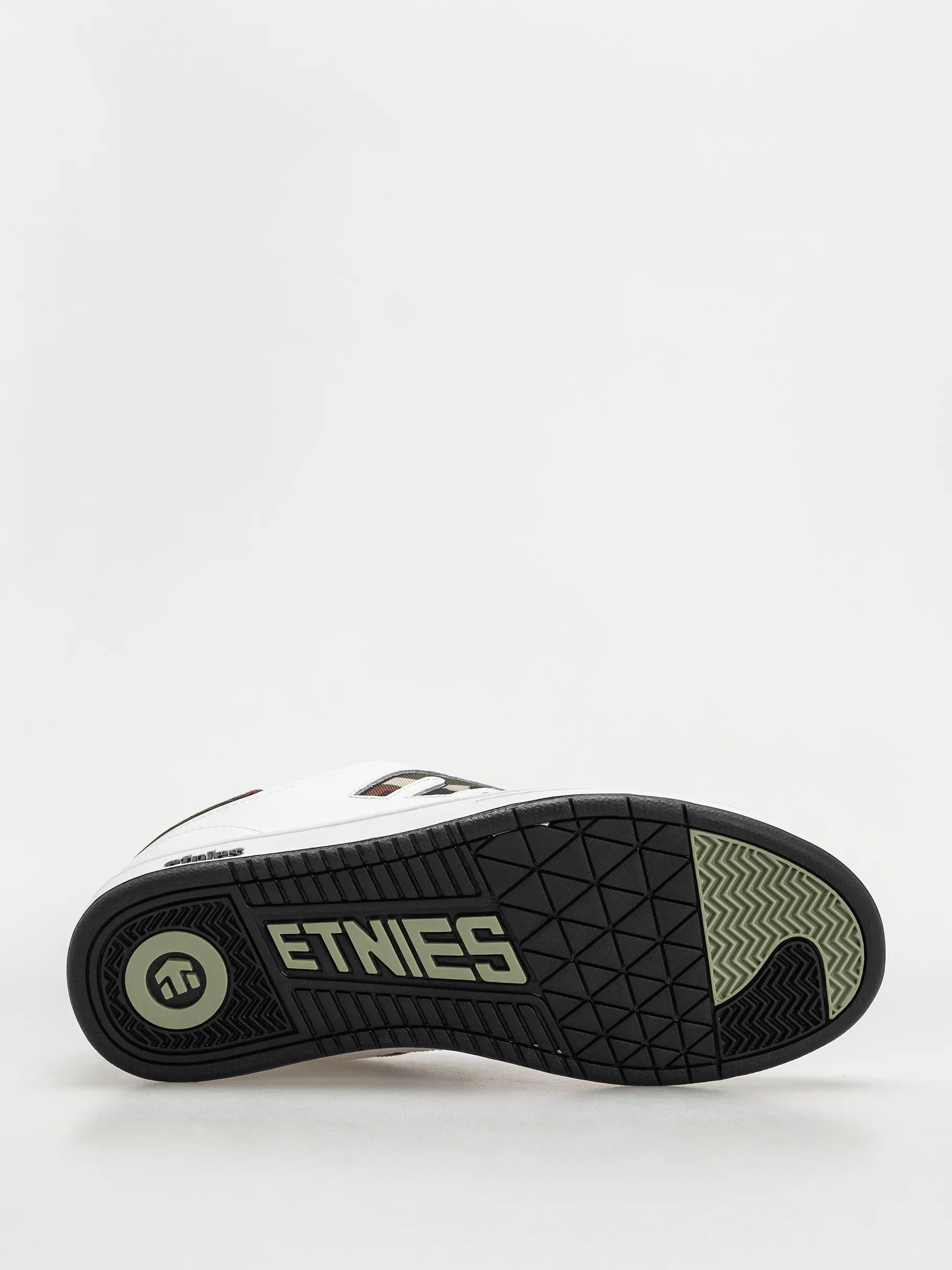 Etnies Shoes Callicut