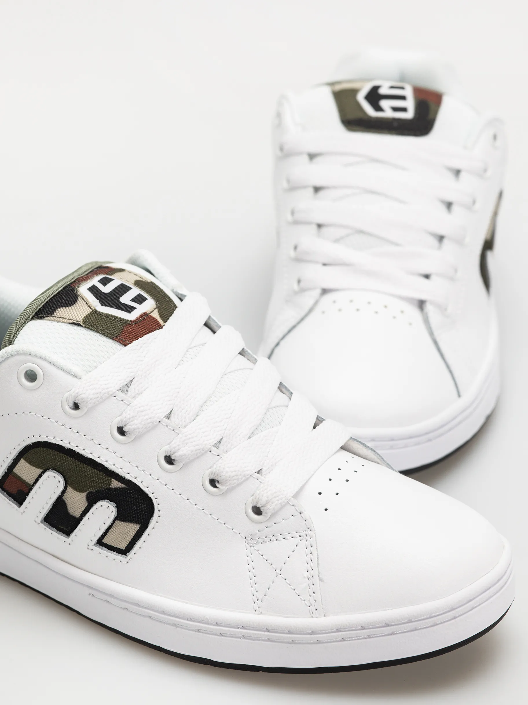 Etnies Shoes Callicut