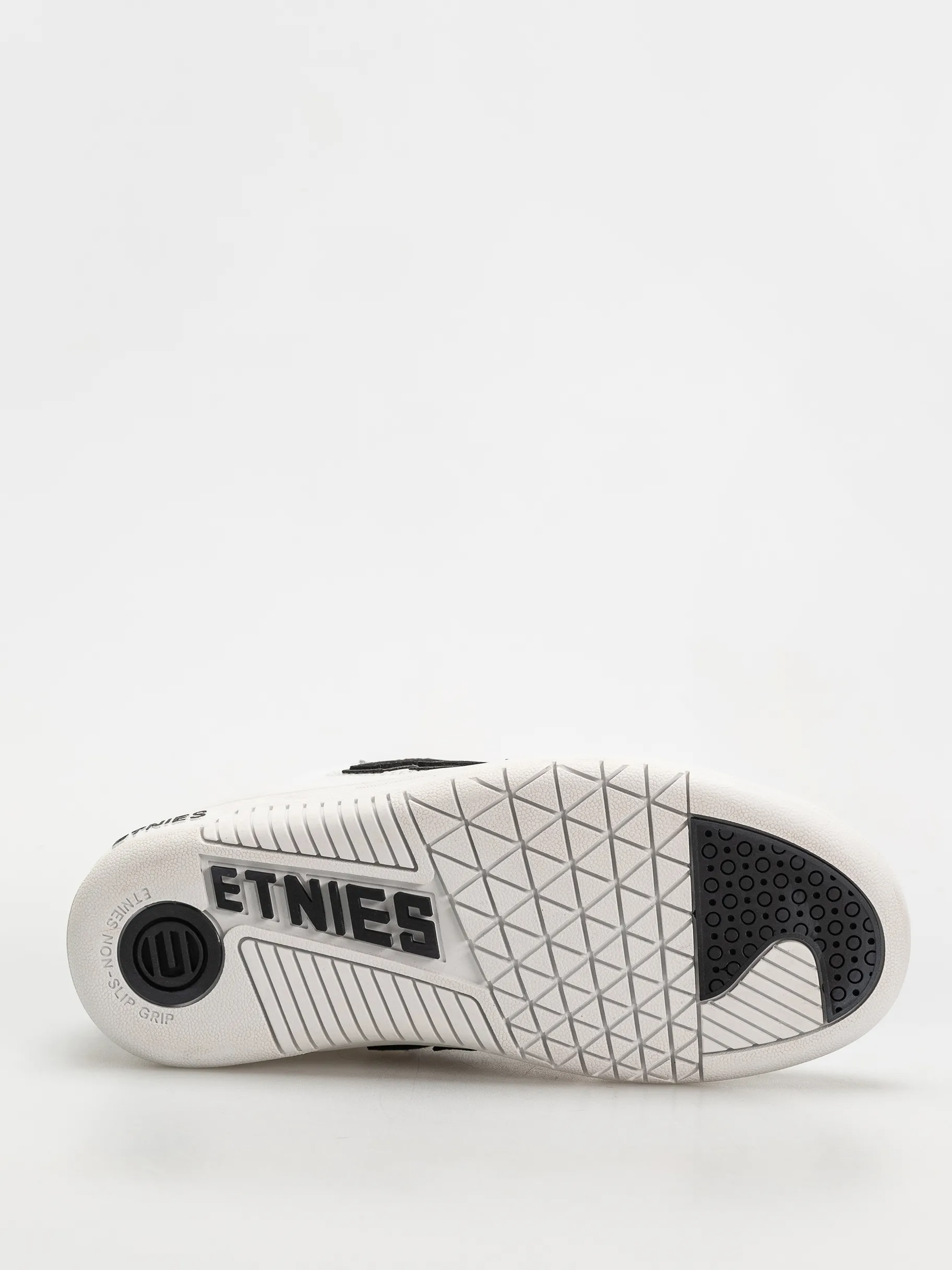 Etnies Shoes Locut