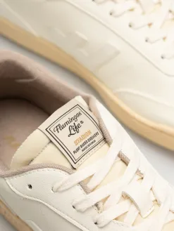 Flamingos Life Shoes Stadion