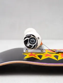 Foundation Star Skateboard