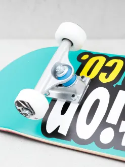Foundation Star Skateboard