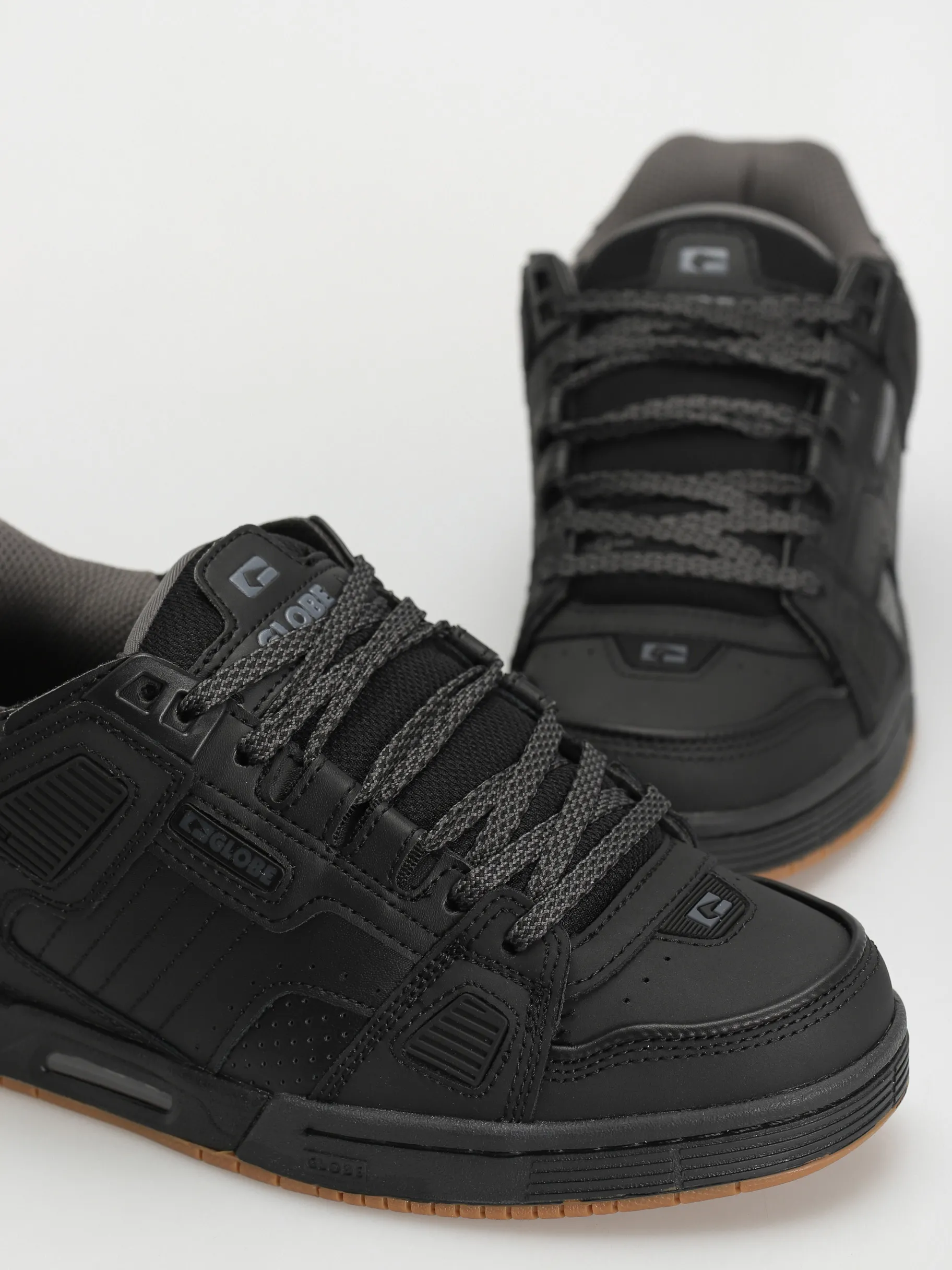 Globe Sabre Shoes