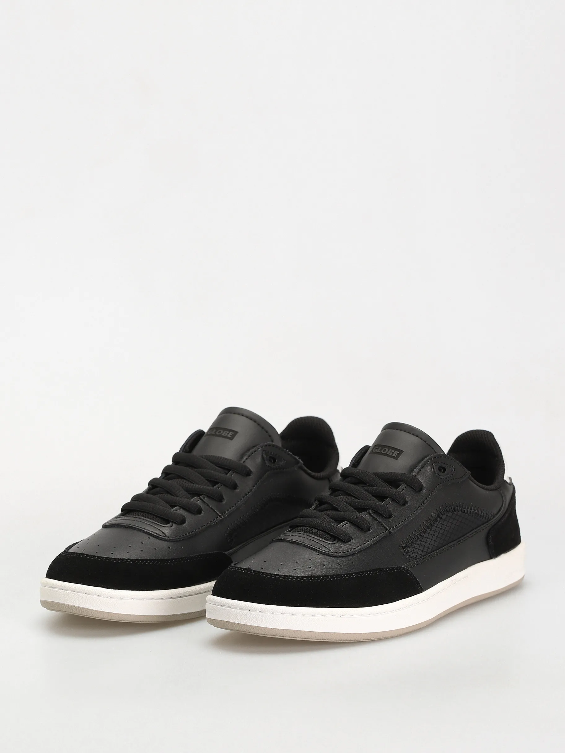 Globe Shoes Holand