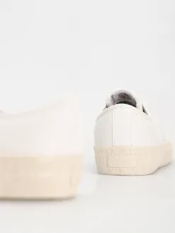 Globe Shoes Surplus