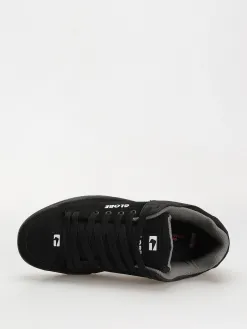 Globe Shoes Tilt
