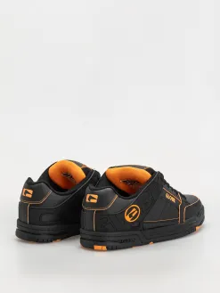 Globe Shoes Tilt