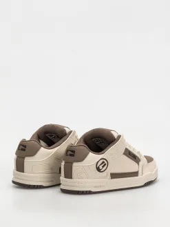 Globe Shoes Tilt