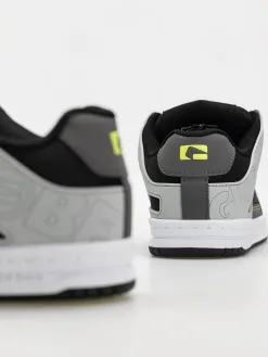 Globe Shoes Tilt
