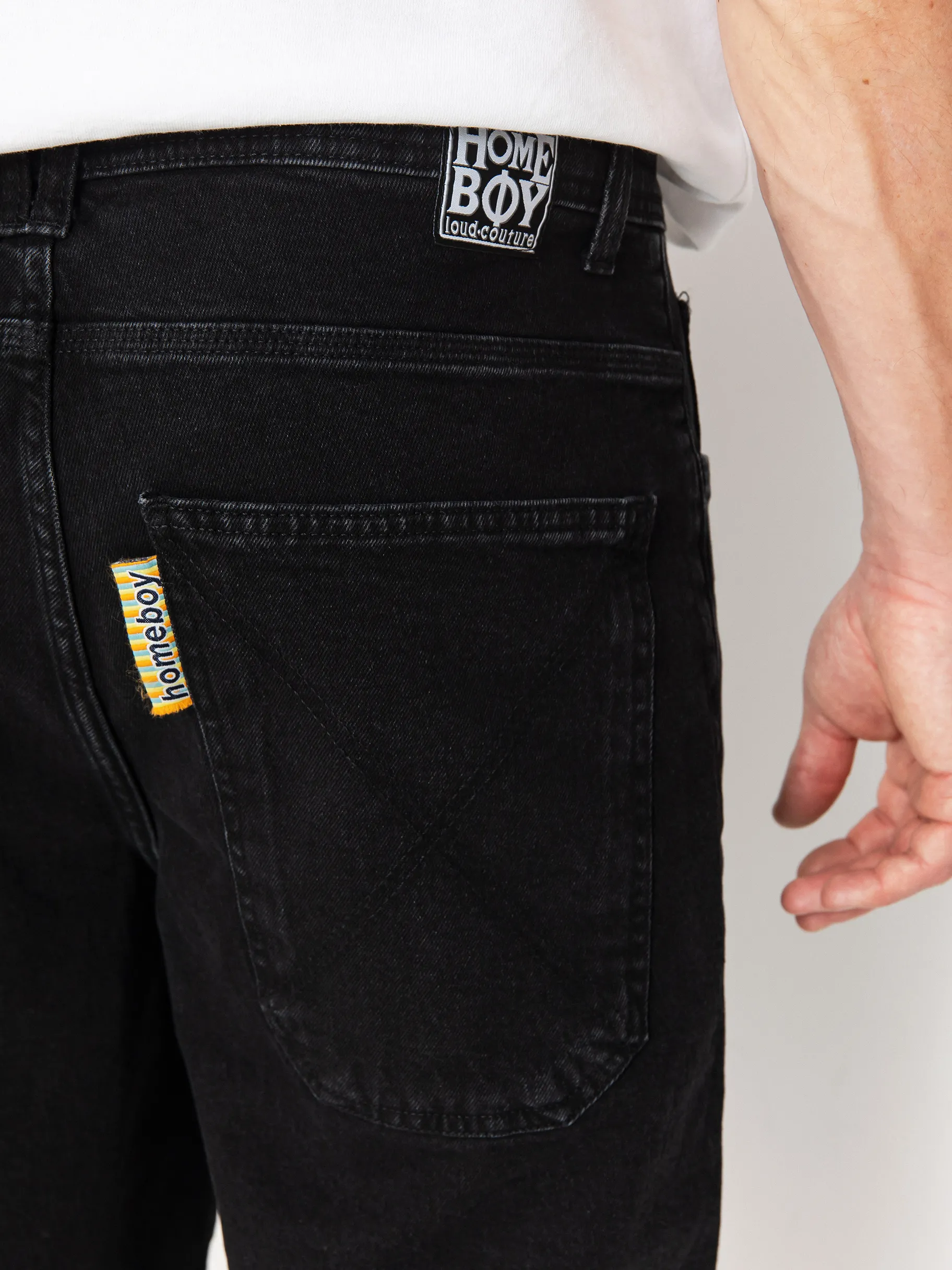 Homeboy Shorts X Tra Baggy