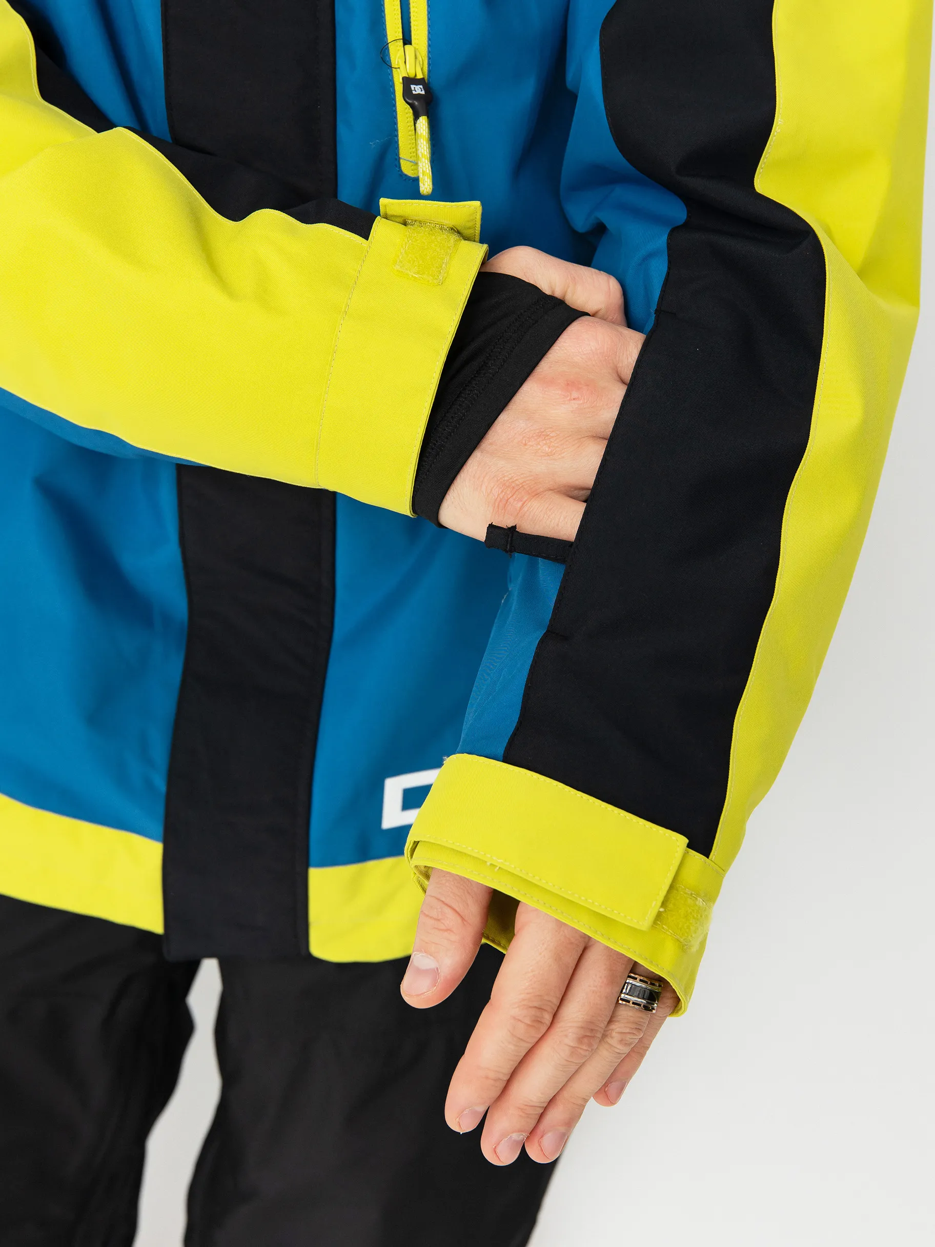 Mens DC Snowboard jacket Defiant