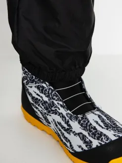 Mens DC Snowboard pants Banshee