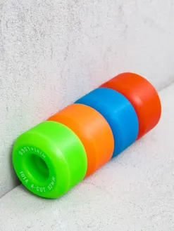 Minilogo A Cut 2 Wheels