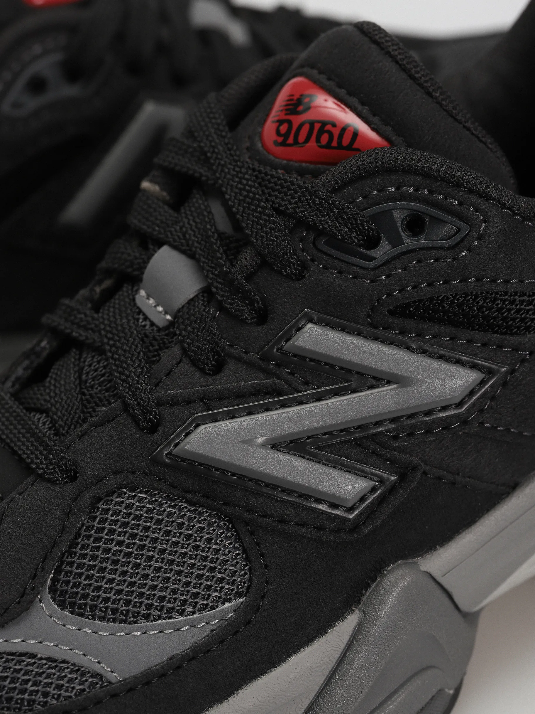 New Balance 9060 JR Shoes