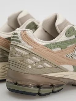 New Balance 1906 Shoes