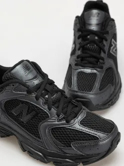 New Balance 530 Shoes