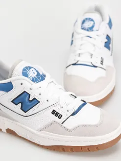 New Balance 550 Shoes