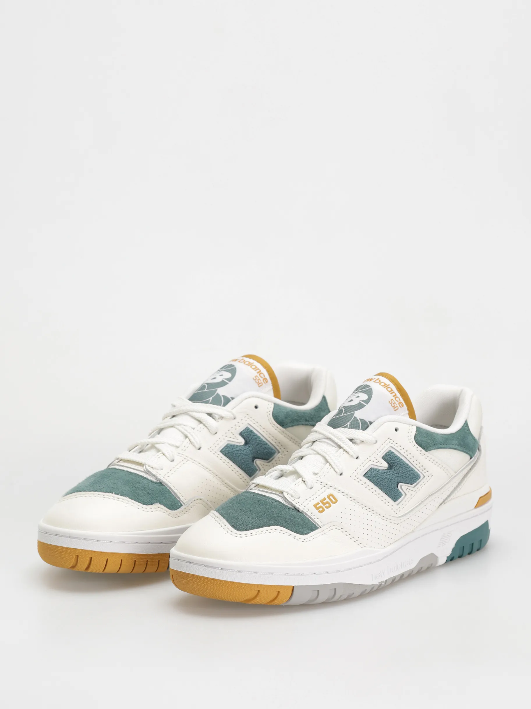 New Balance 550 Shoes
