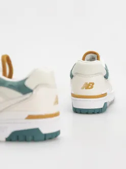 New Balance 550 Shoes