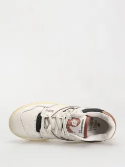 New Balance 550 Shoes