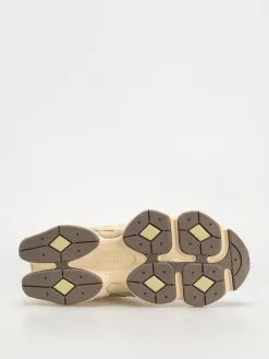 New Balance 9060 Shoes