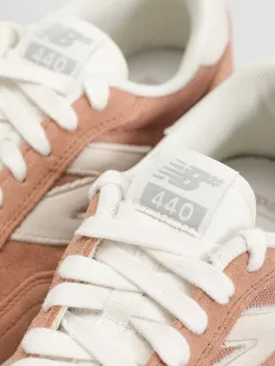 New Balance 440 Shoes