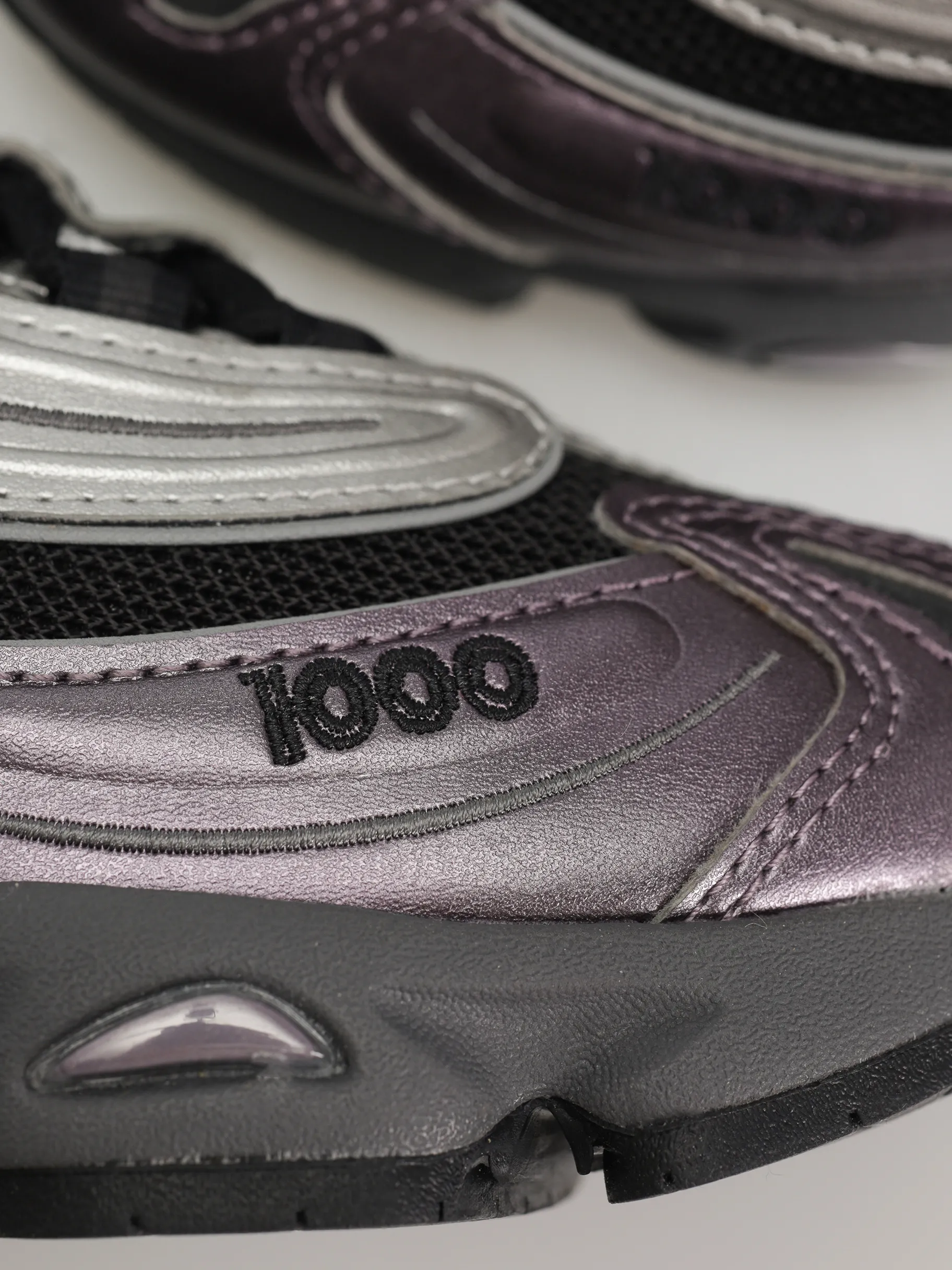 New Balance 1000 Shoes
