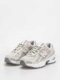New Balance 740 Shoes