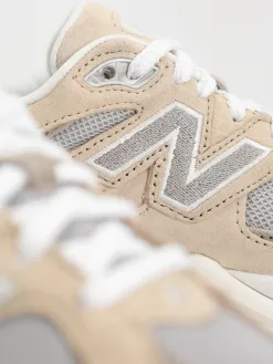 New Balance 9060 Shoes