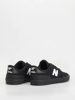 New Balance 272 Shoes